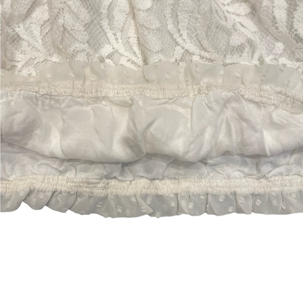 Abercrombie and Fitch White Lace Crop Shirt - Picture 3 of 6